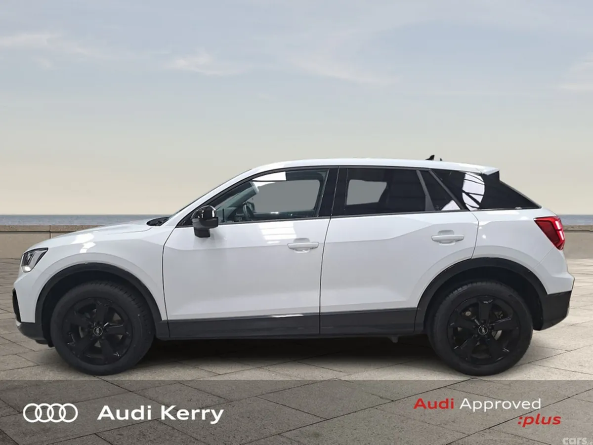 Audi Q2 Hatchback, Petrol, 2024, 
