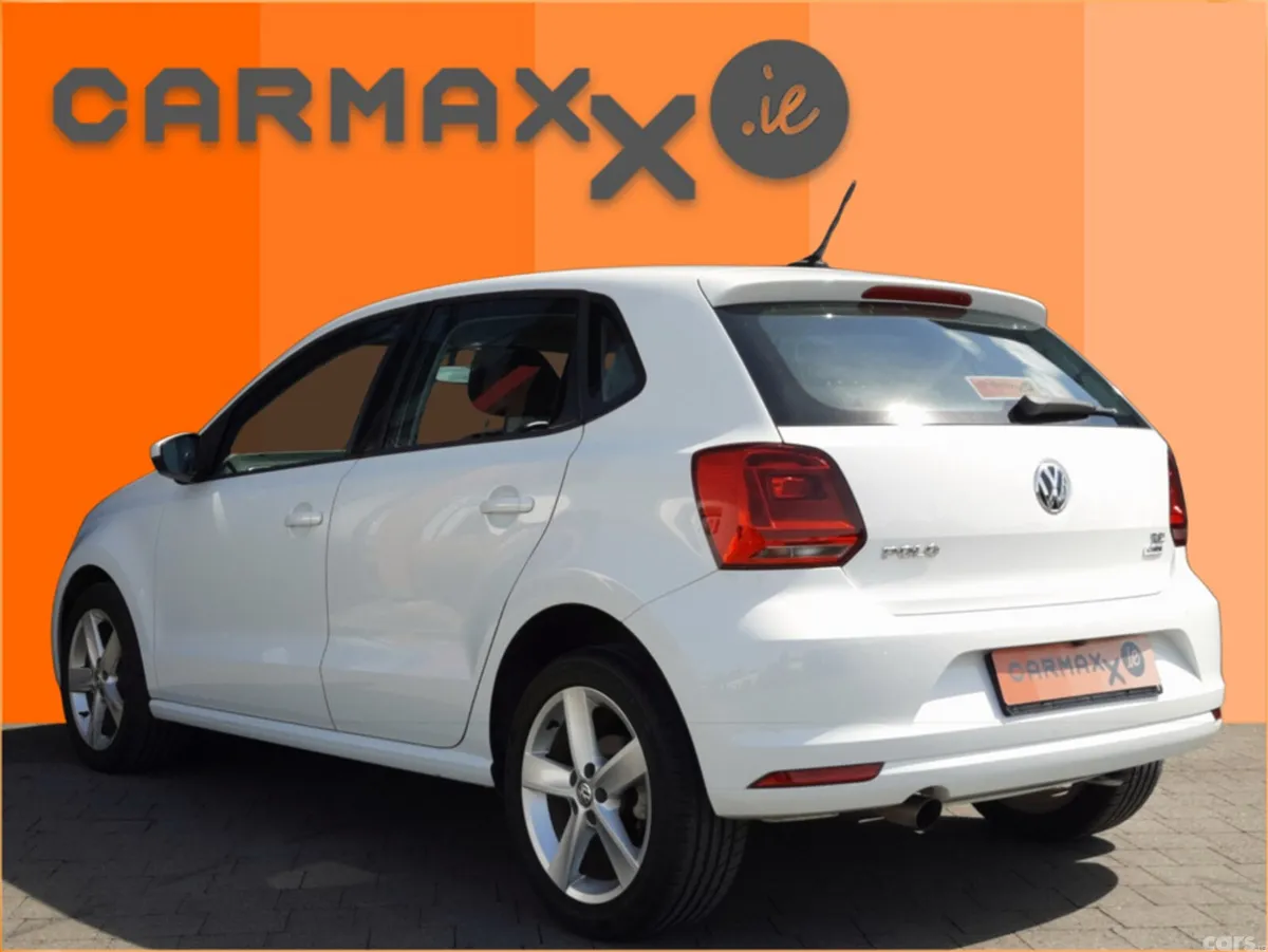 Volkswagen Polo Hatchback, Petrol, 2017, White