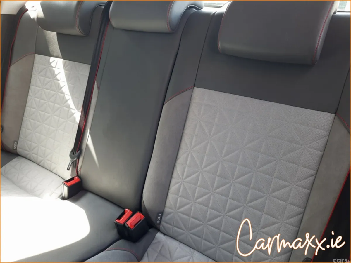 Volkswagen Polo Other, Petrol, 2016, White