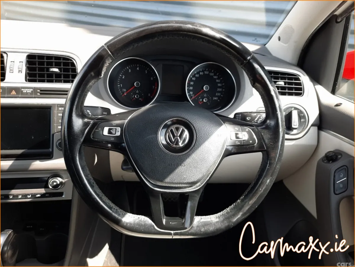 Volkswagen Polo Other, Petrol, 2016, White