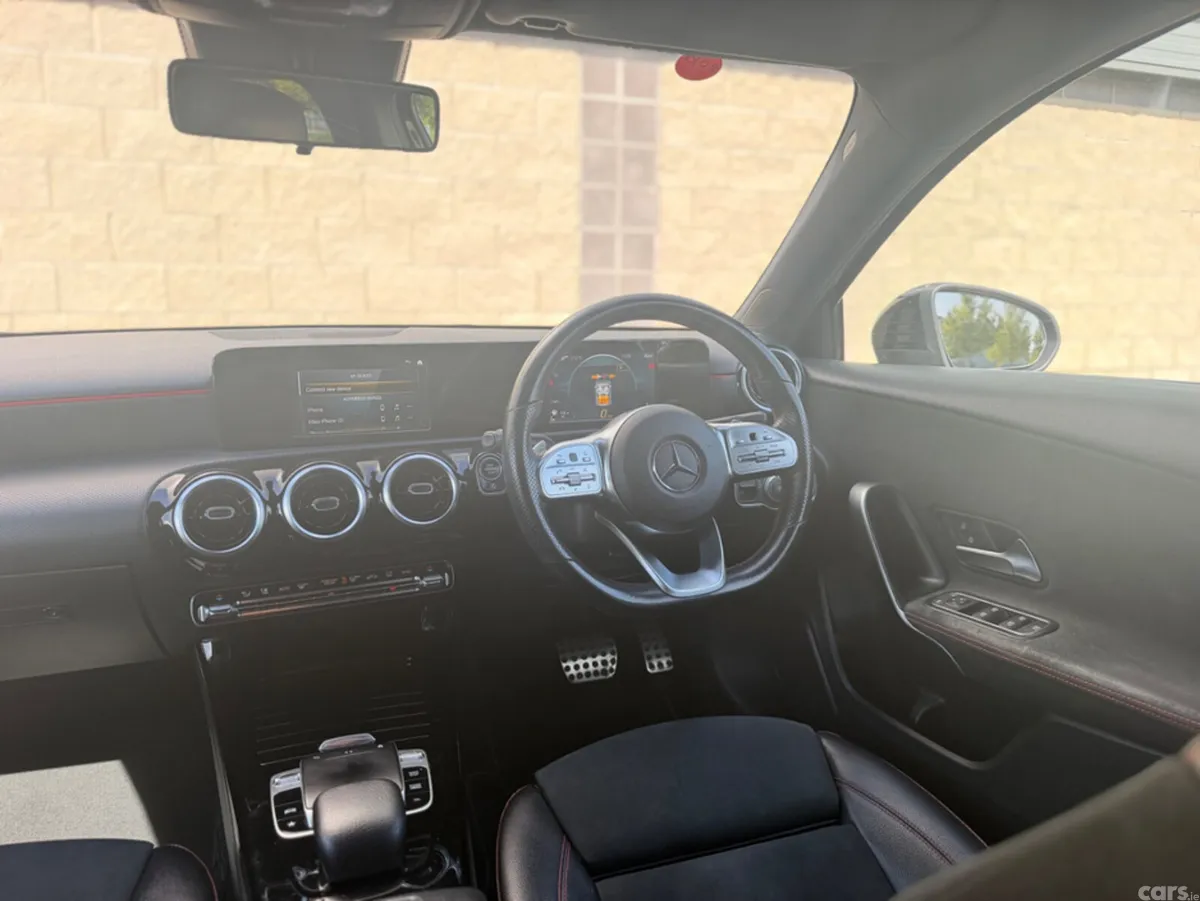 Mercedes-Benz A-Class Hatchback, Diesel, 2019, Black