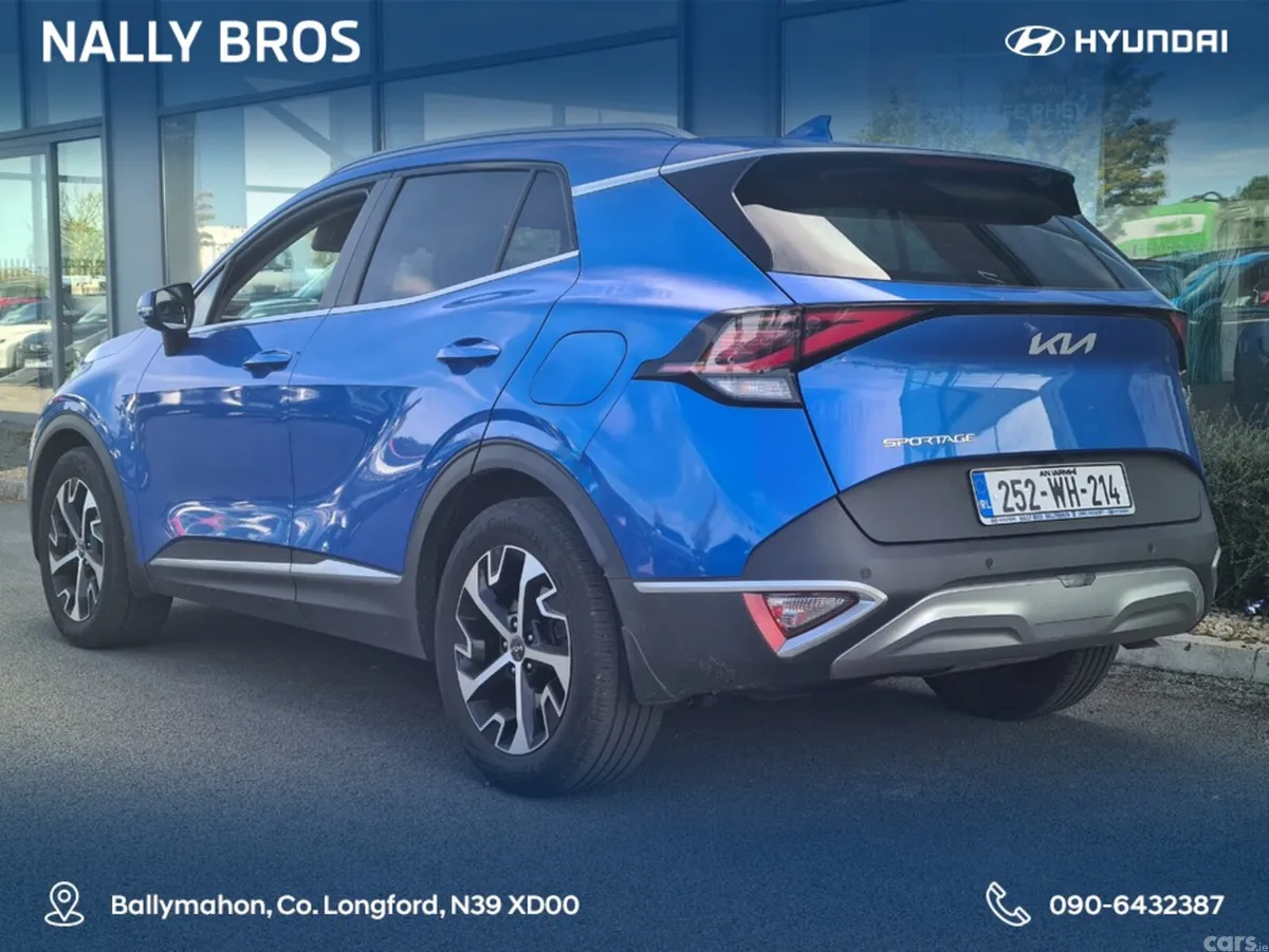 Kia Sportage MPV, Diesel, 2025, Blue