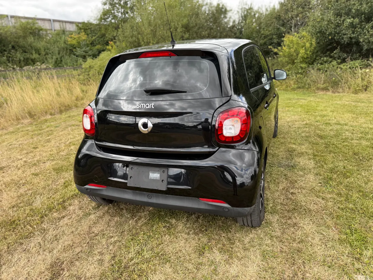 Smart Forfour Hatchback, Petrol, 2019, Black