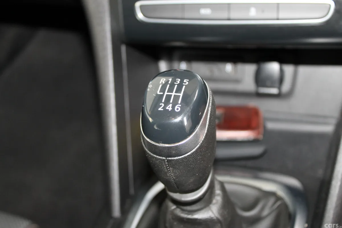 Renault Megane Hatchback, Diesel, 2021, Blue