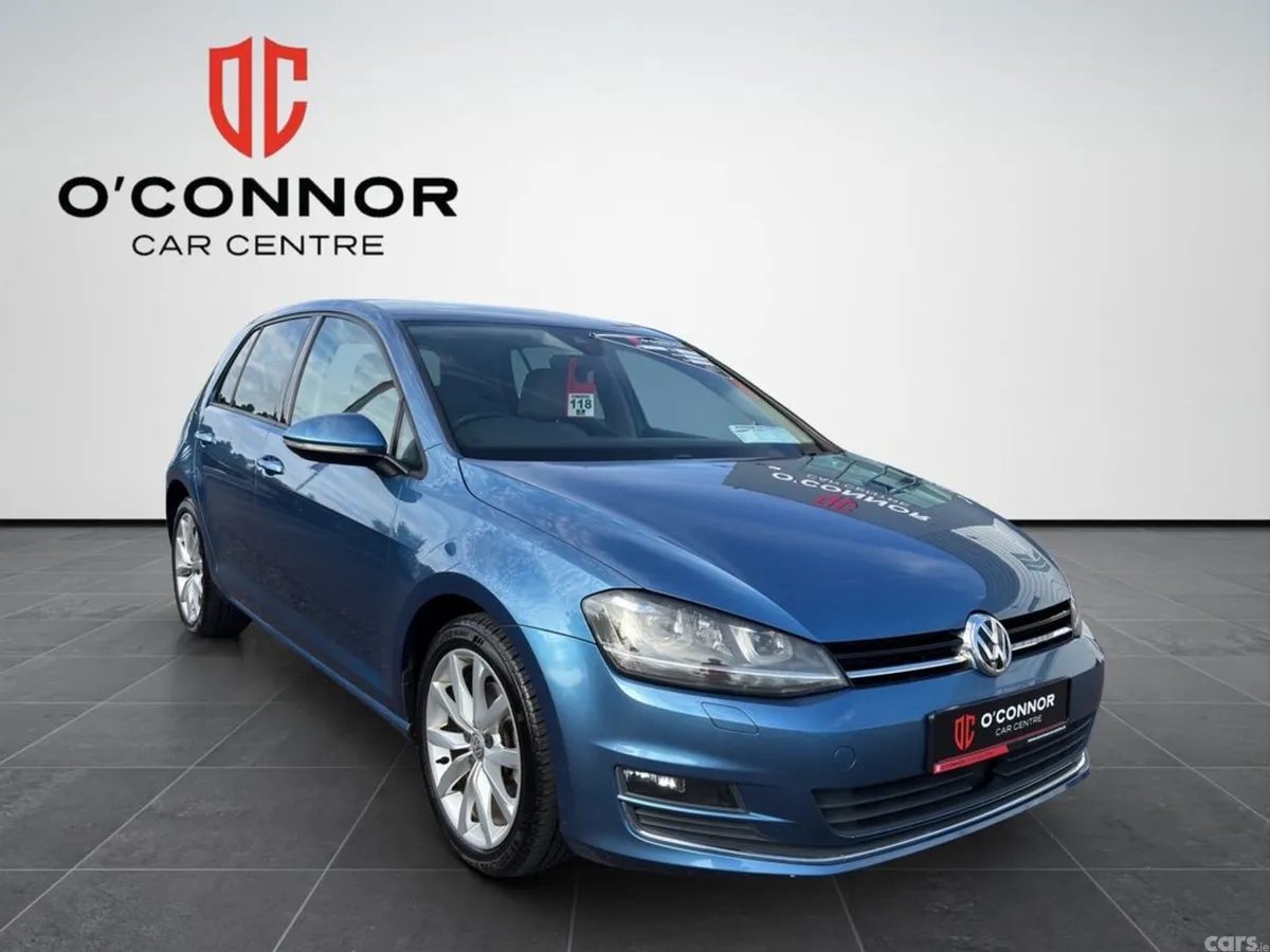 Volkswagen Golf Hatchback, Petrol, 2017, Blue