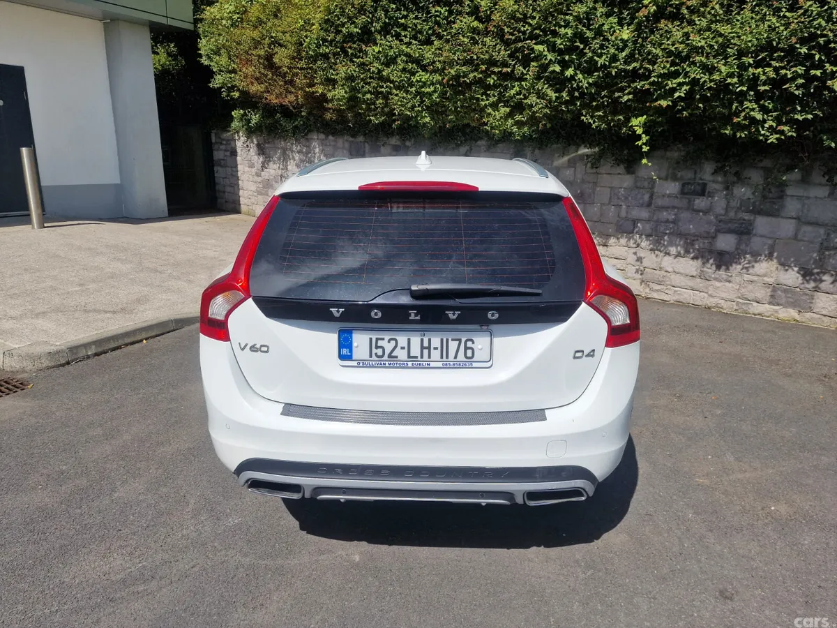 Volvo V60 Estate, Diesel, 2015, White