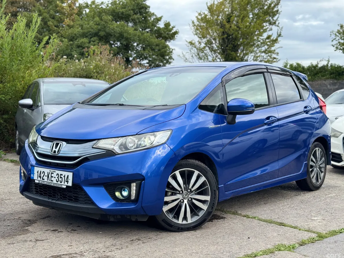 Honda Fit Hatchback, Petrol Hybrid, 2014, Blue