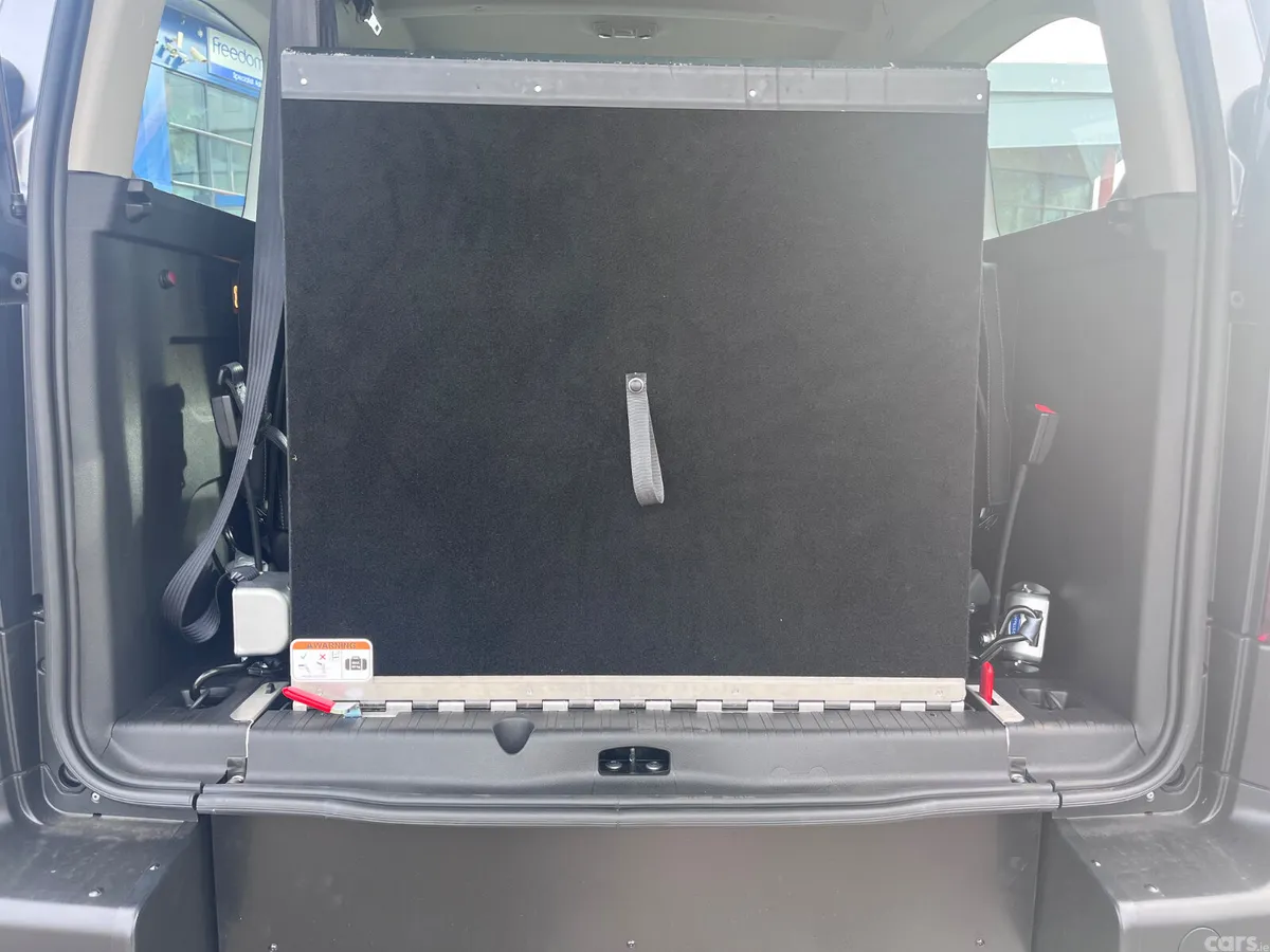Opel Combo MPV, Diesel, 2026, Silver