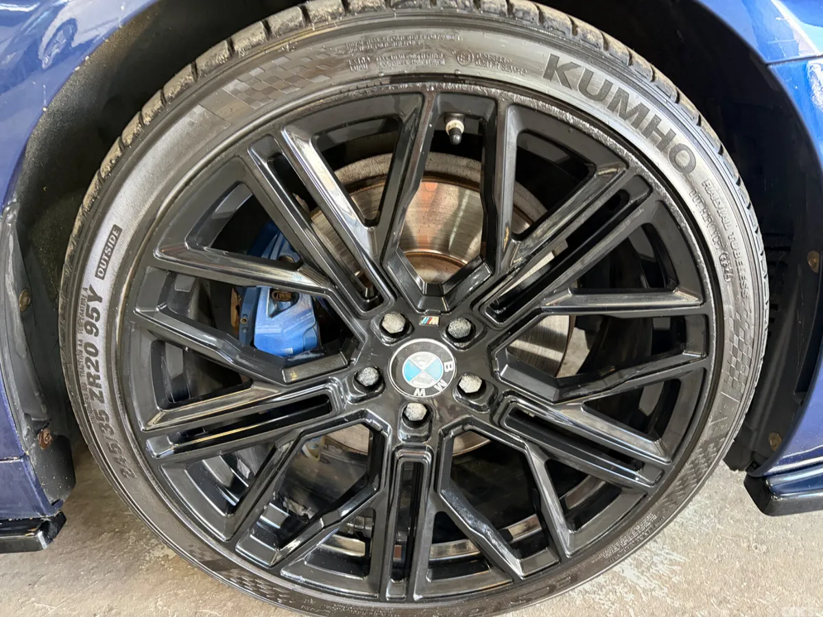 BMW 5-Series Saloon, Diesel, 2017, Blue