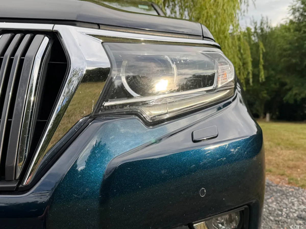 Toyota Land Cruiser SUV, Diesel, 2019, Blue