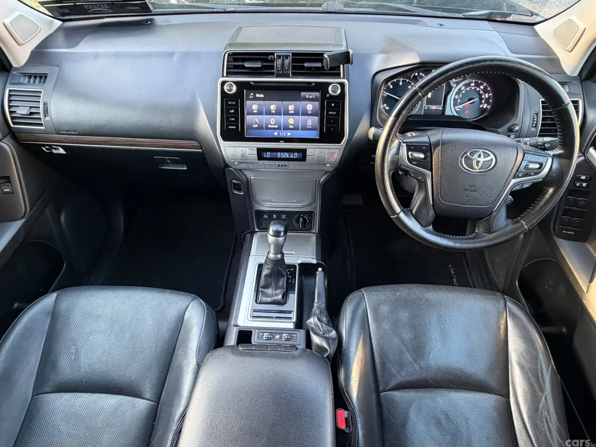 Toyota Land Cruiser SUV, Diesel, 2019, Blue