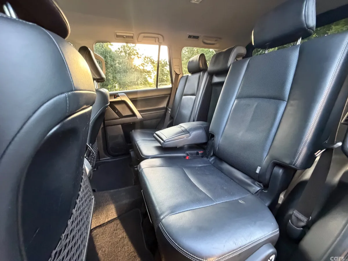 Toyota Land Cruiser SUV, Diesel, 2019, Blue