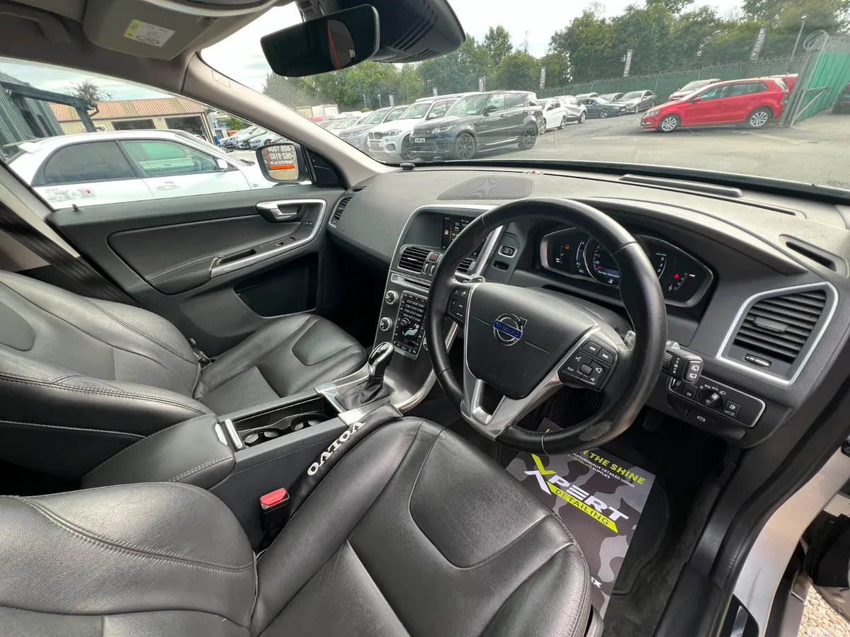 Volvo XC60 SUV, Diesel, 2016, Silver