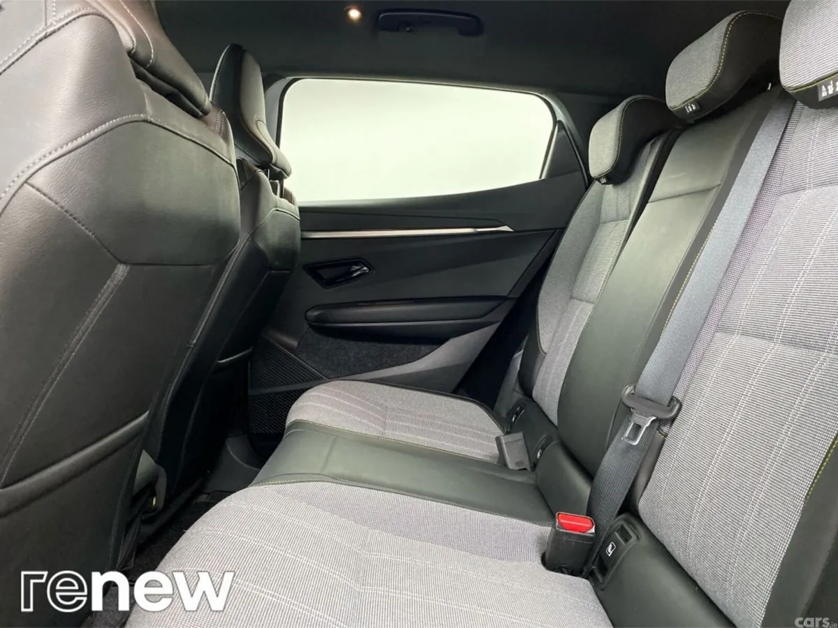 Renault Megane E-Tech Hatchback, Electric, 2023, White