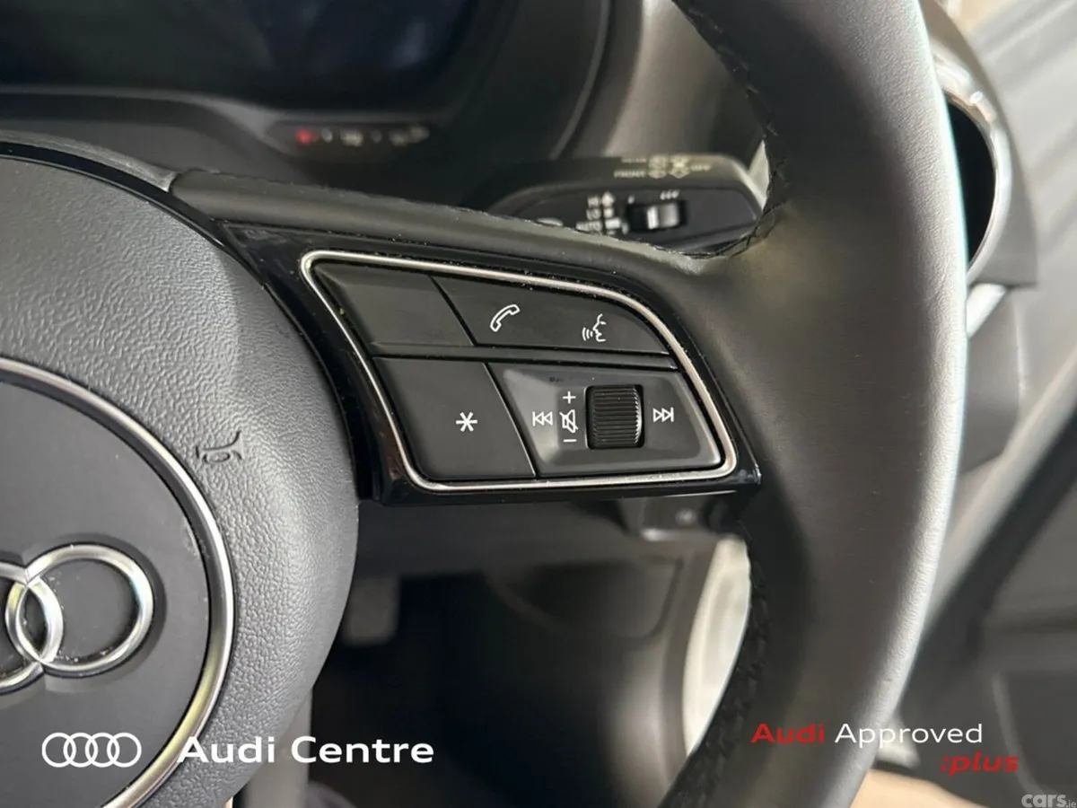 Audi Q2 SUV, Petrol, 2025, White