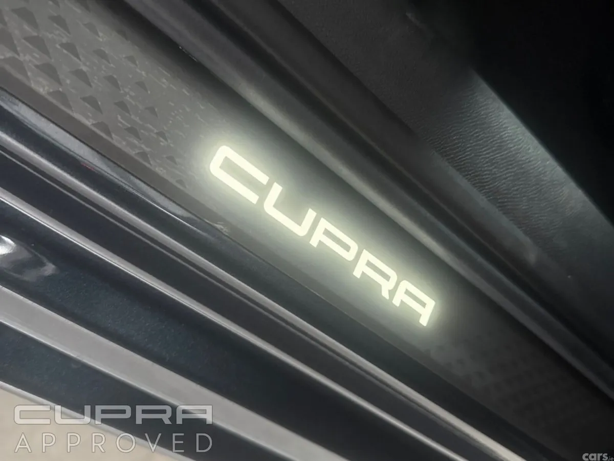 Cupra Leon Hatchback, Diesel, 2025, Grey