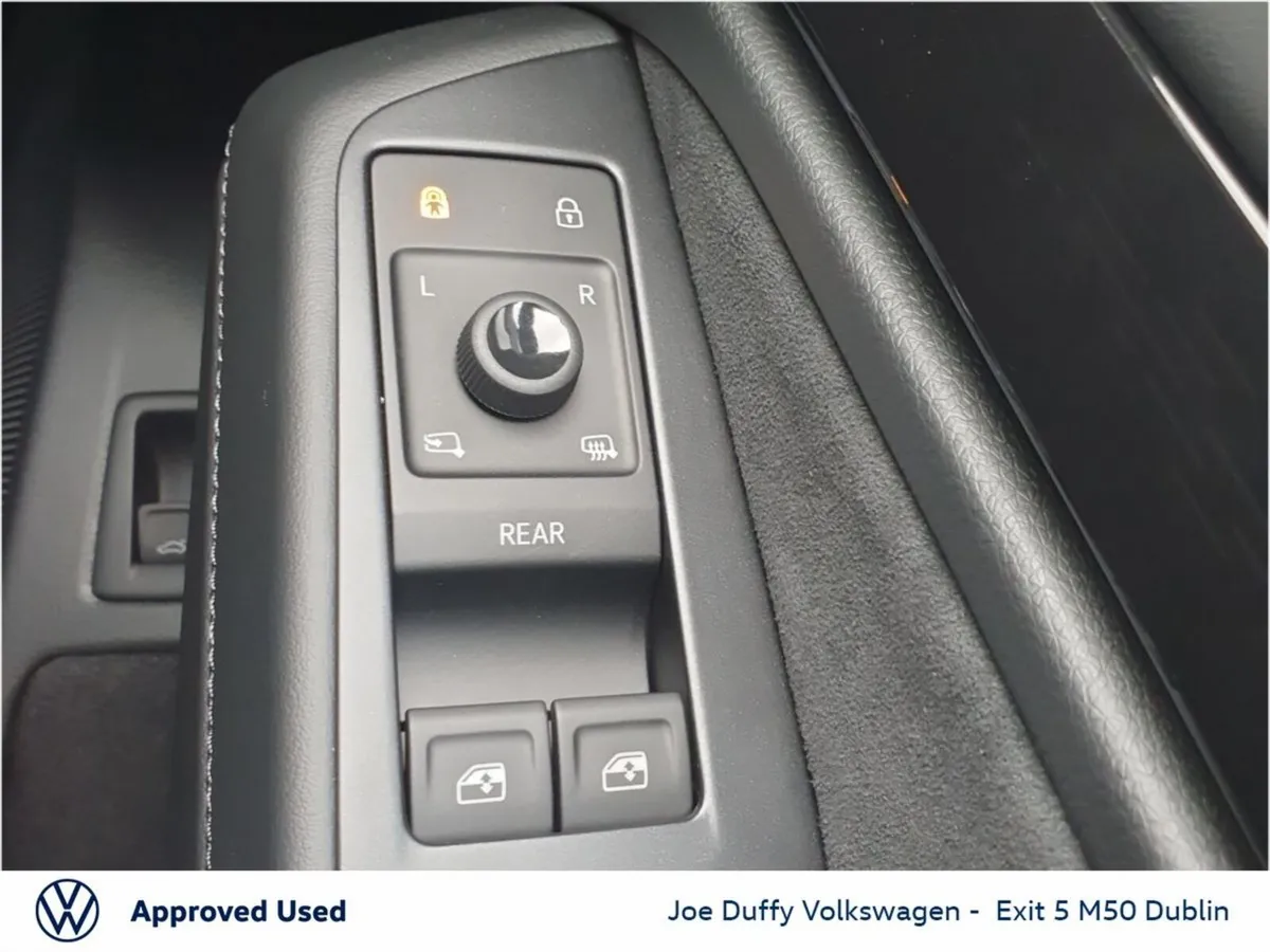 Volkswagen ID.7 Estate, Electric, 2026, Silver