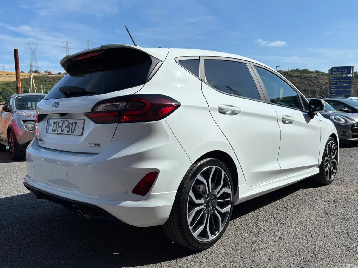 Ford Fiesta Hatchback, Petrol, 2023, White