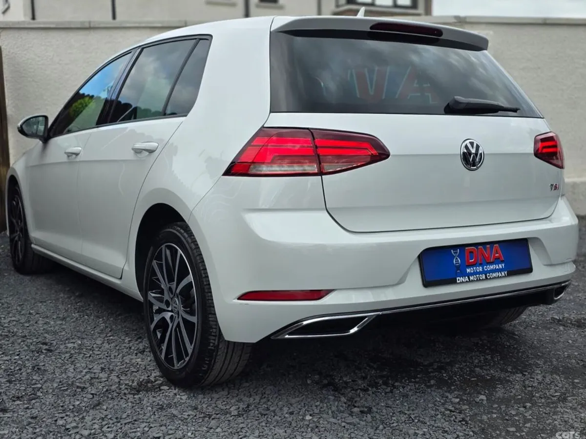 Volkswagen Golf Hatchback, Petrol, 2018, White