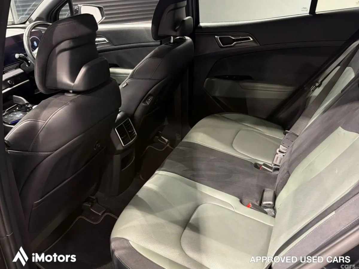 Kia Sportage SUV, Petrol Hybrid, 2025, Black