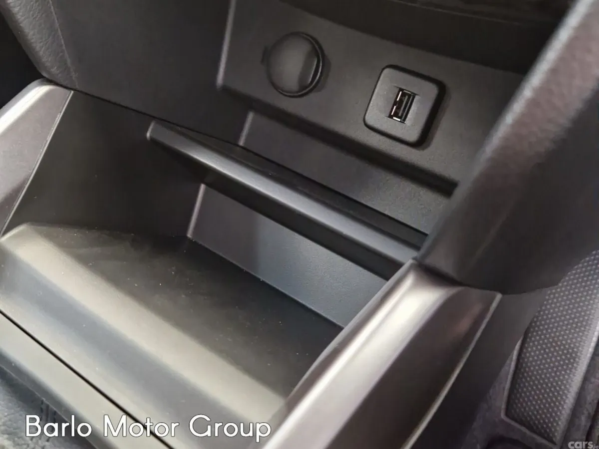 Suzuki Vitara SUV, Petrol, 2026, Silver