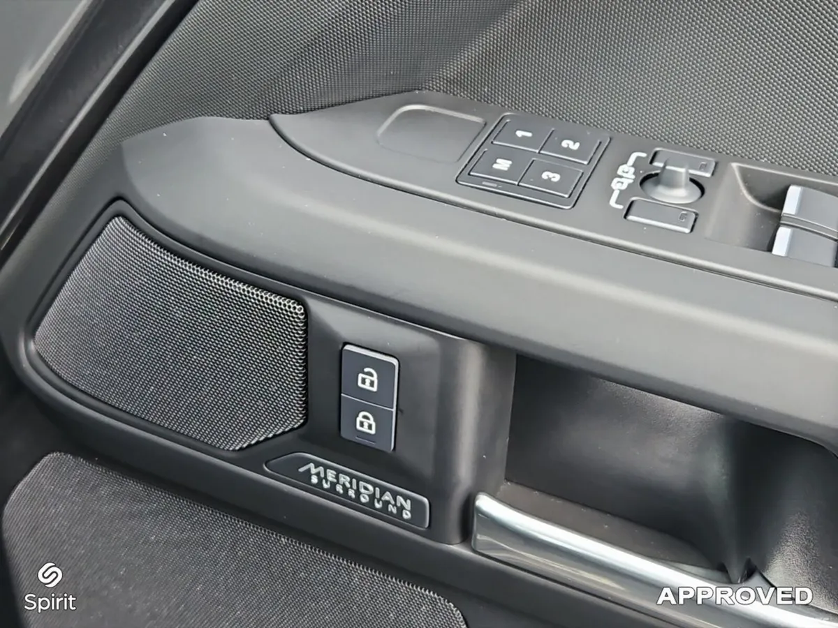 Land Rover Defender SUV, Petrol Hybrid, 2025, Grey