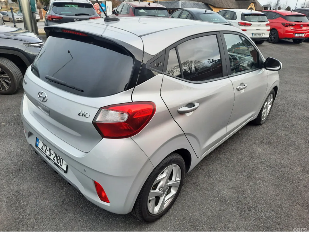 Hyundai i10 Hatchback, Petrol, 2021, Grey