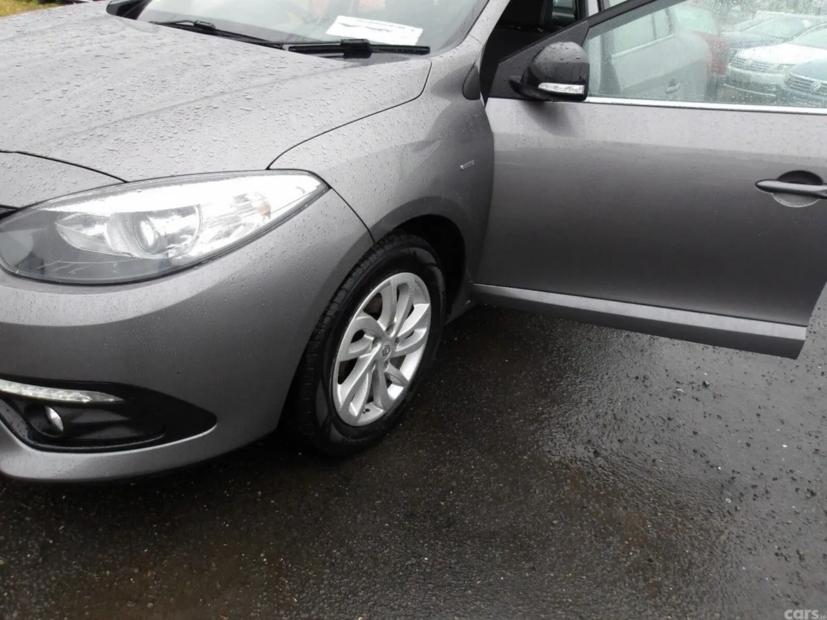 Renault Fluence Saloon, Diesel, 2016, Grey