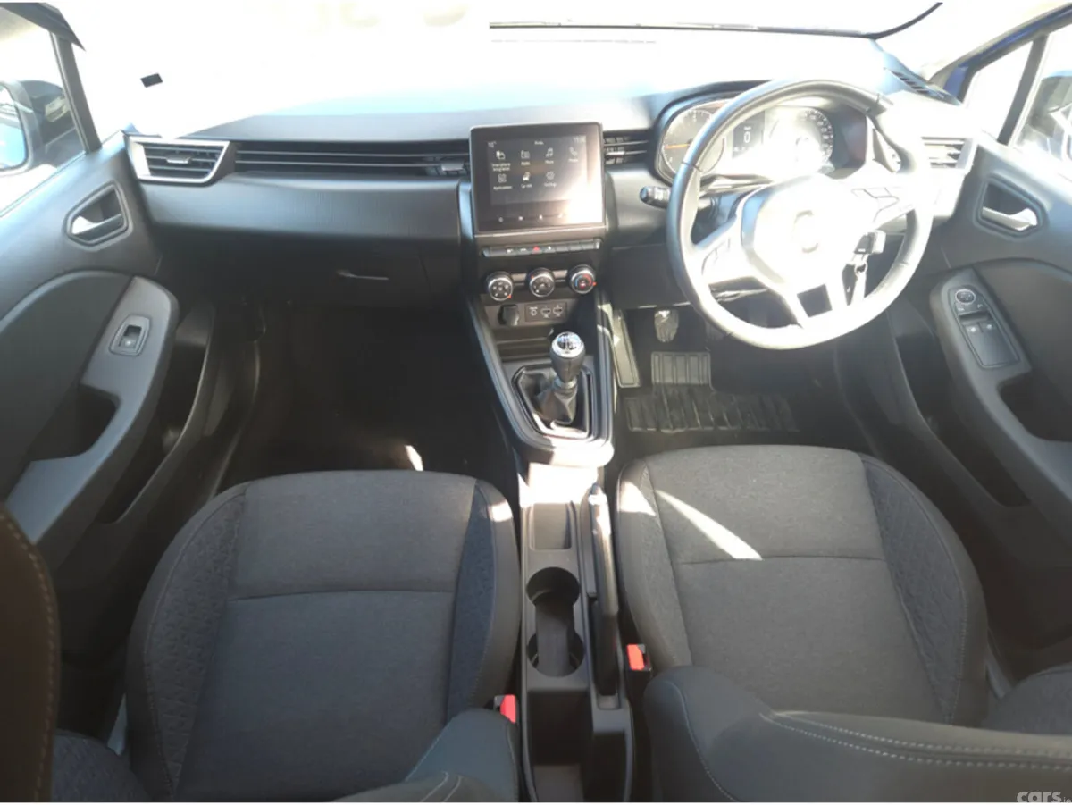 Renault Clio Hatchback, Petrol, 2023, Blue