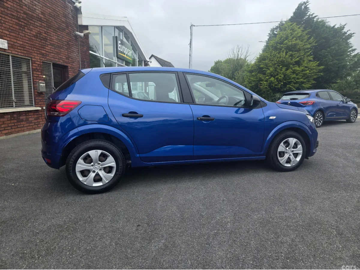 Dacia Sandero Hatchback, Petrol, 2021, Blue