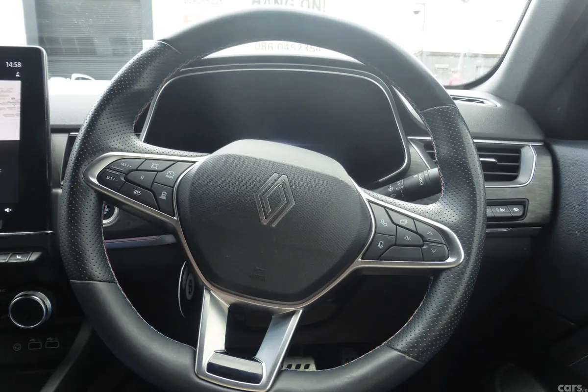 Renault Arkana Hatchback, Petrol Hybrid, 2024, Black