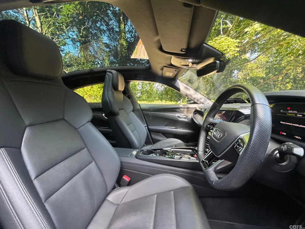 Audi e-tron GT quattro Coupe, Electric, 2023, Black