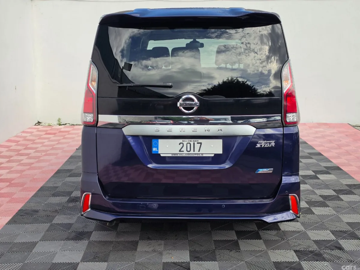 Nissan Serena MPV, Petrol Hybrid, 2017, Blue