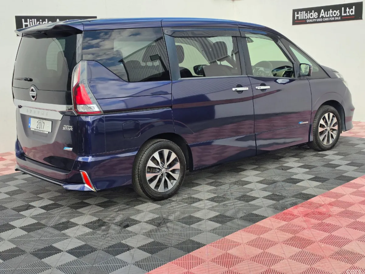 Nissan Serena MPV, Petrol Hybrid, 2017, Blue