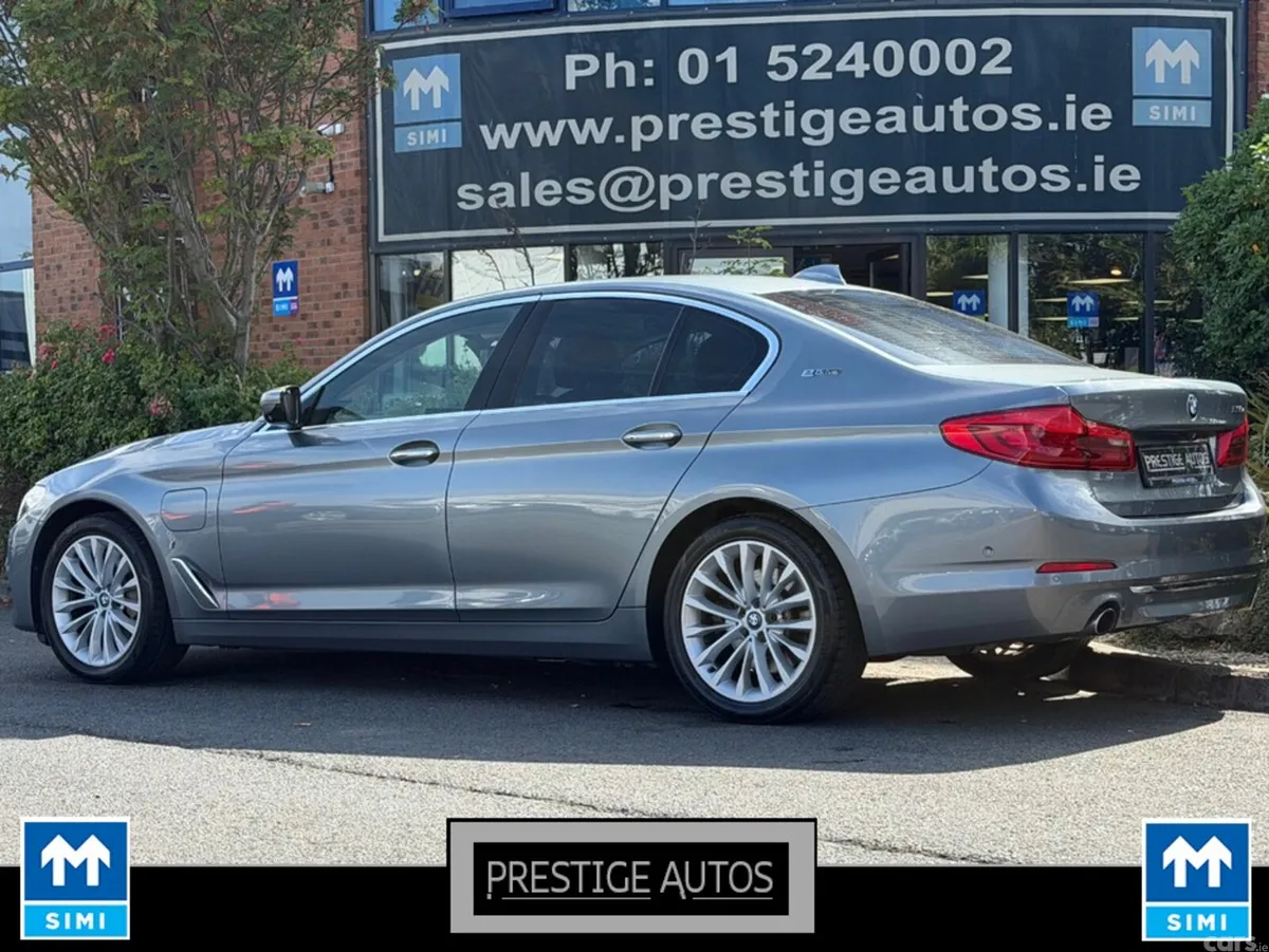 BMW 5-Series Saloon, Petrol Plug-in Hybrid, 2017, Grey