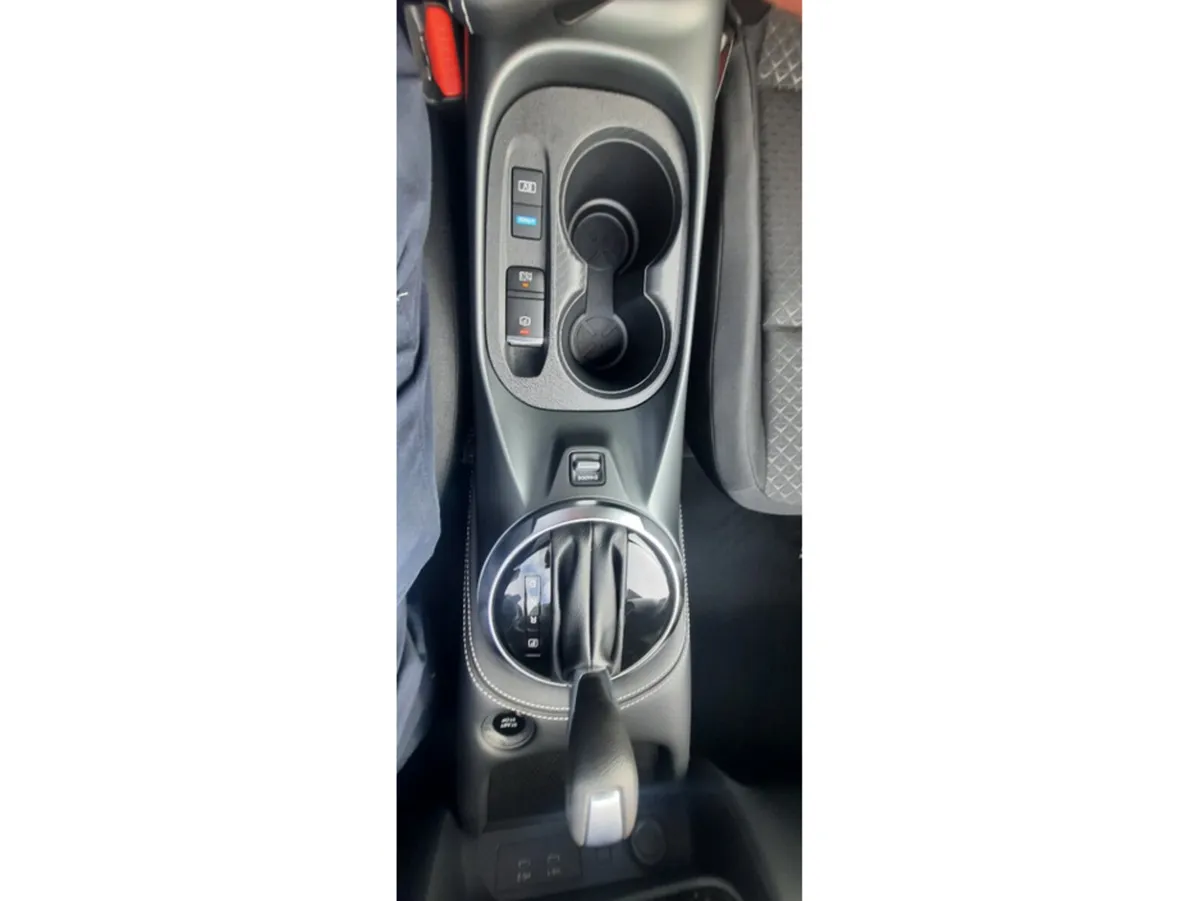 Nissan Juke Hatchback, Petrol Hybrid, 2026, Grey