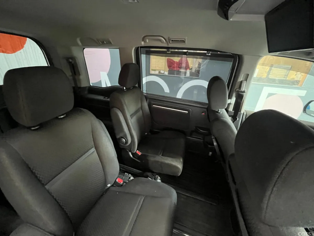 Honda Stepwagon Van, Petrol Hybrid, 2021, White