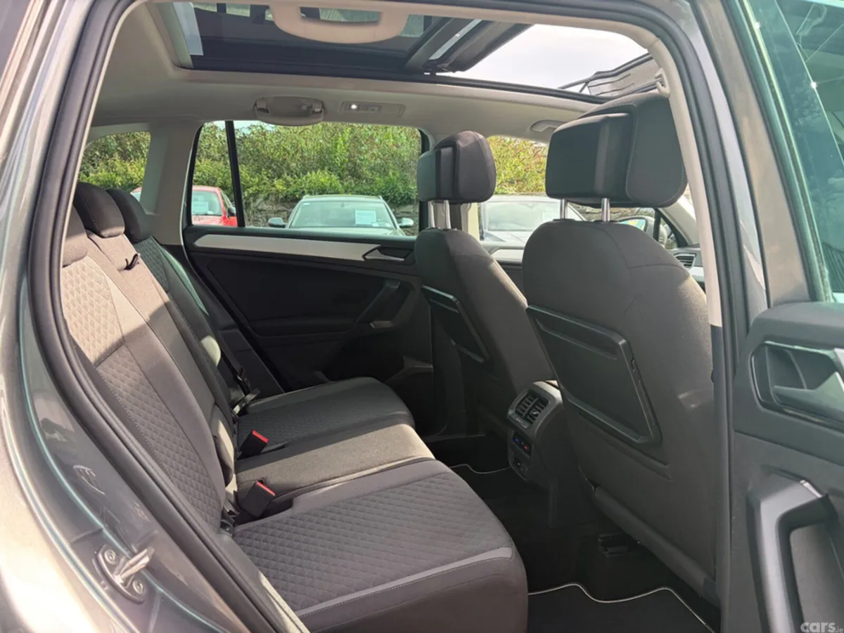 Volkswagen Tiguan SUV, Diesel, 2018, Grey