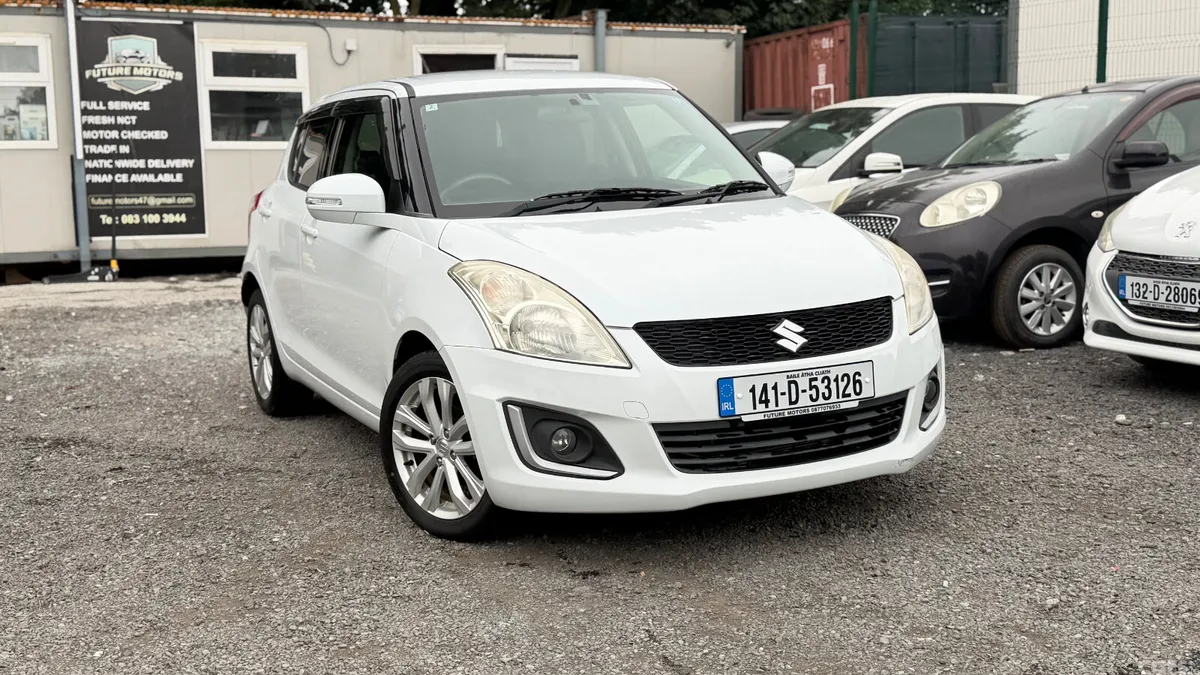 Suzuki Swift Hatchback, Petrol, 2014, White