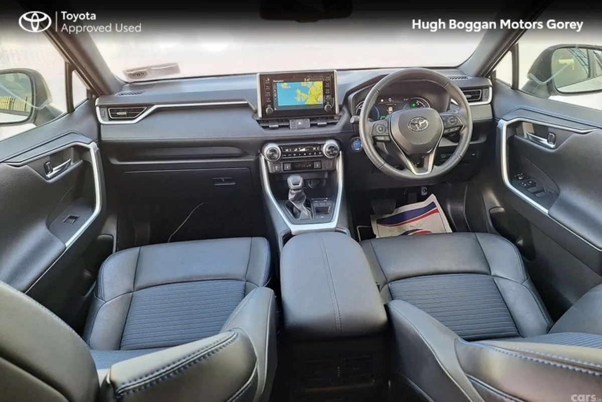 Toyota RAV4 SUV, Petrol Hybrid, 2021, White