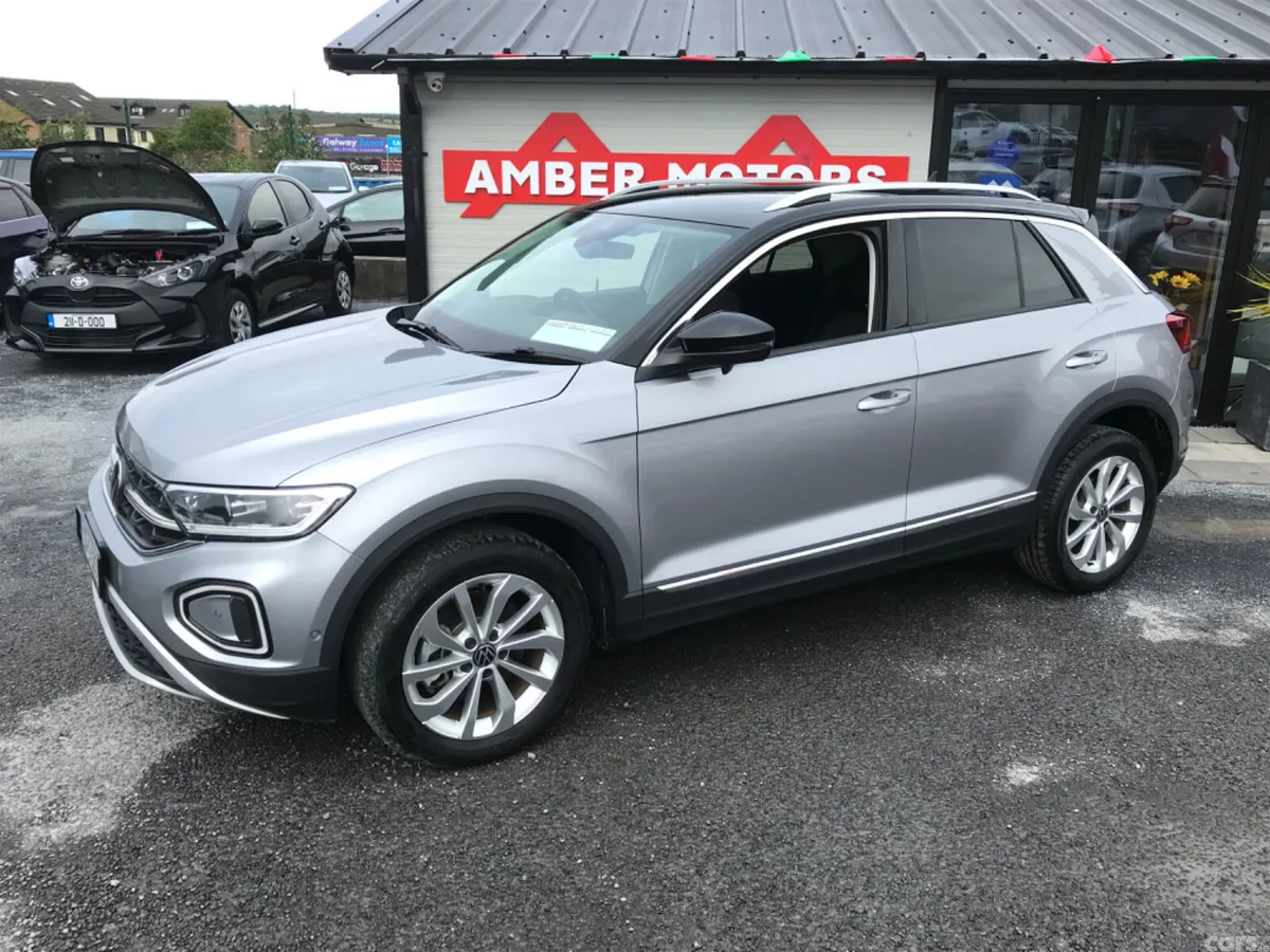 Volkswagen T-Roc SUV, Diesel, 2023, Silver