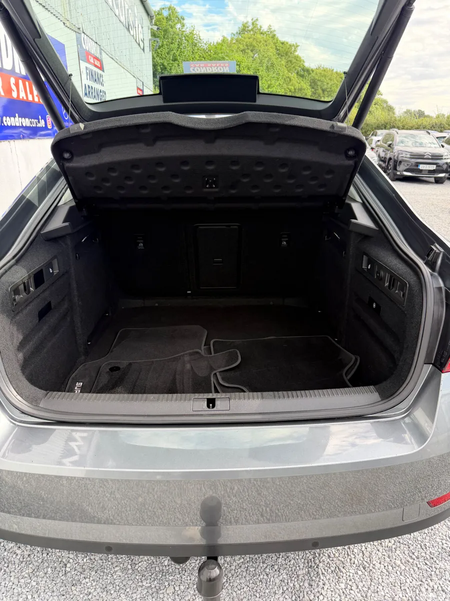 Skoda Superb Saloon, Diesel, 2022, Grey