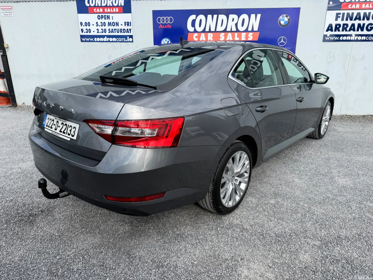 Skoda Superb Saloon, Diesel, 2022, Grey