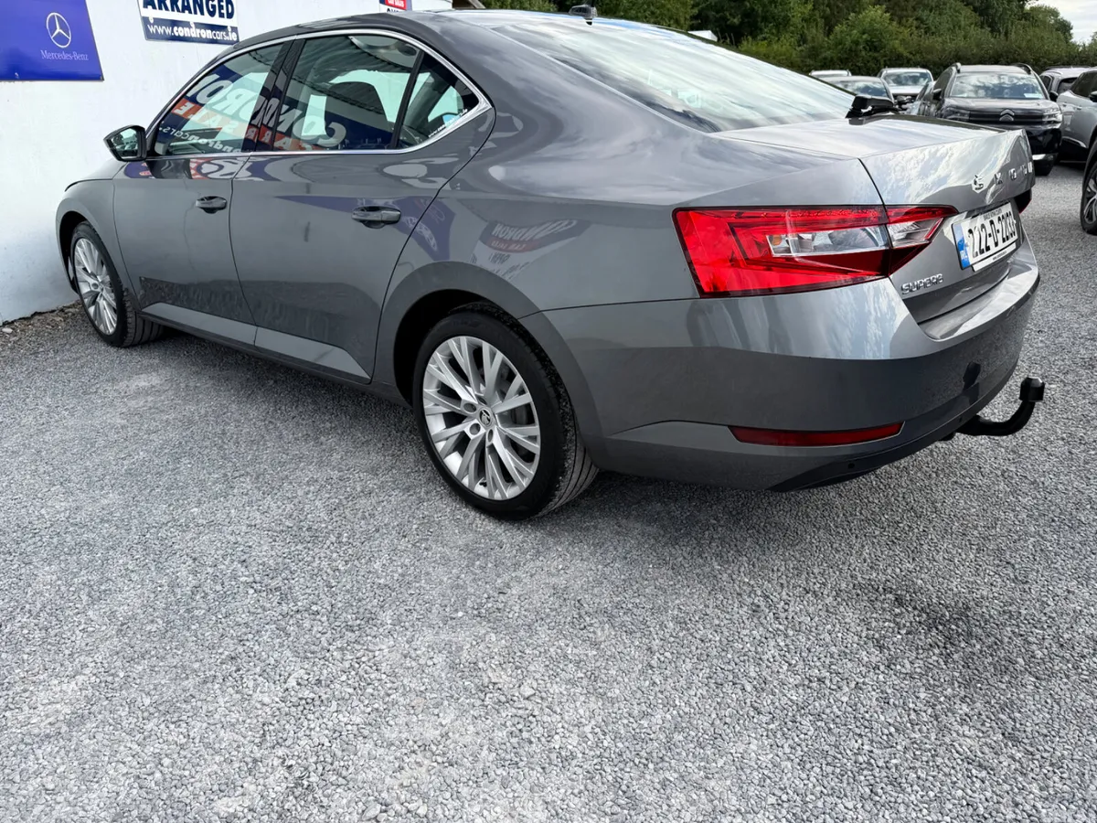 Skoda Superb Saloon, Diesel, 2022, Grey