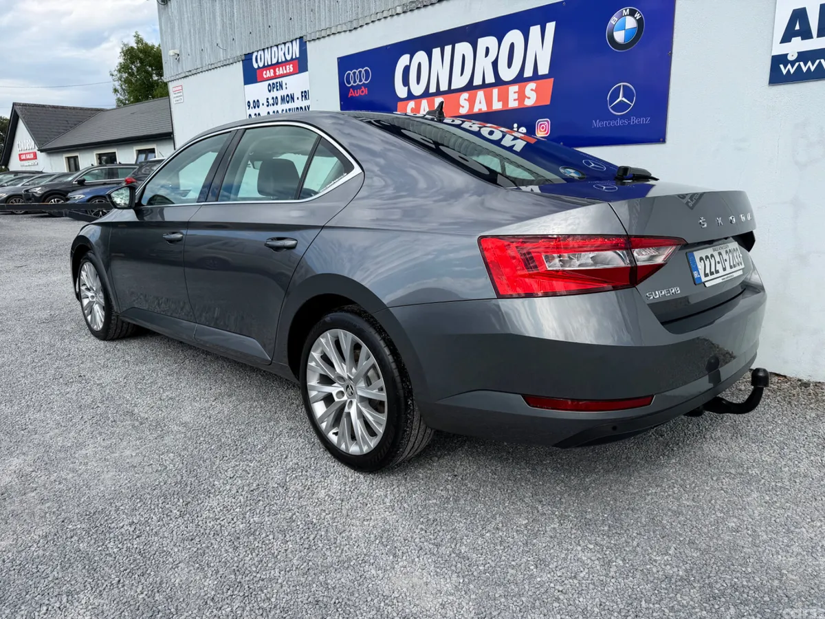 Skoda Superb Saloon, Diesel, 2022, Grey