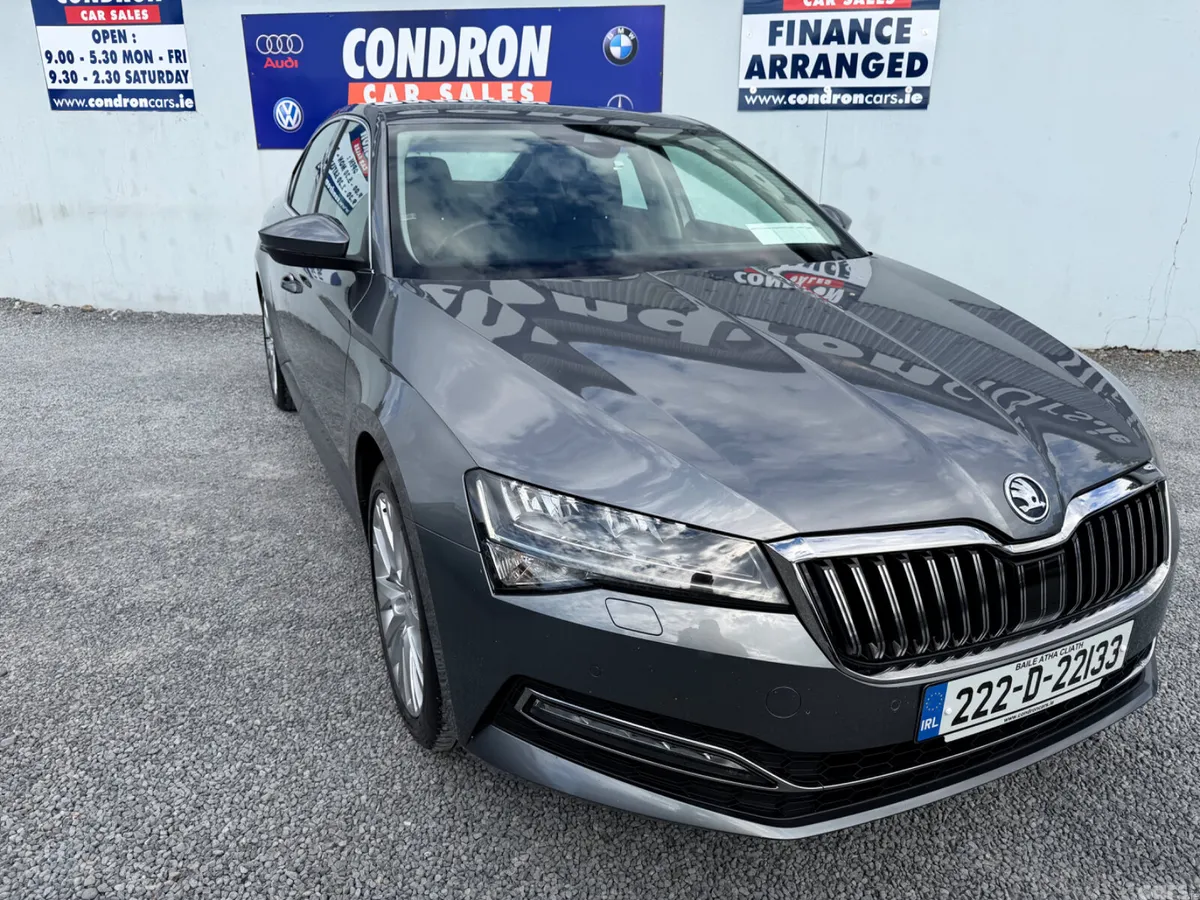 Skoda Superb Saloon, Diesel, 2022, Grey