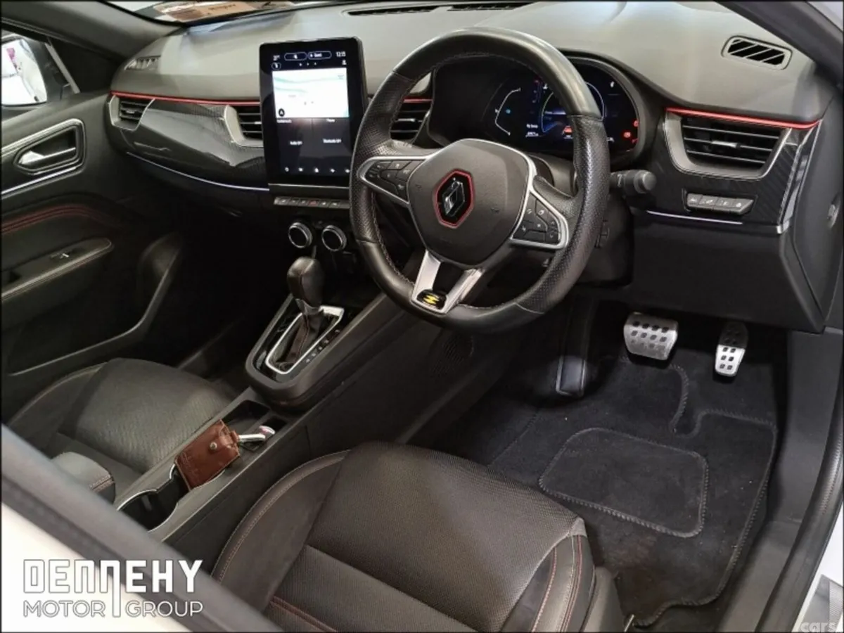 Renault Arkana Hatchback, Petrol, 2022, White