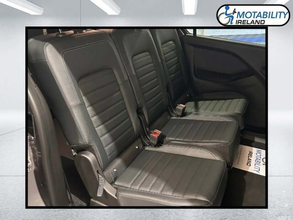 Mercedes-Benz T-Class MPV, Petrol, 2026, Grey