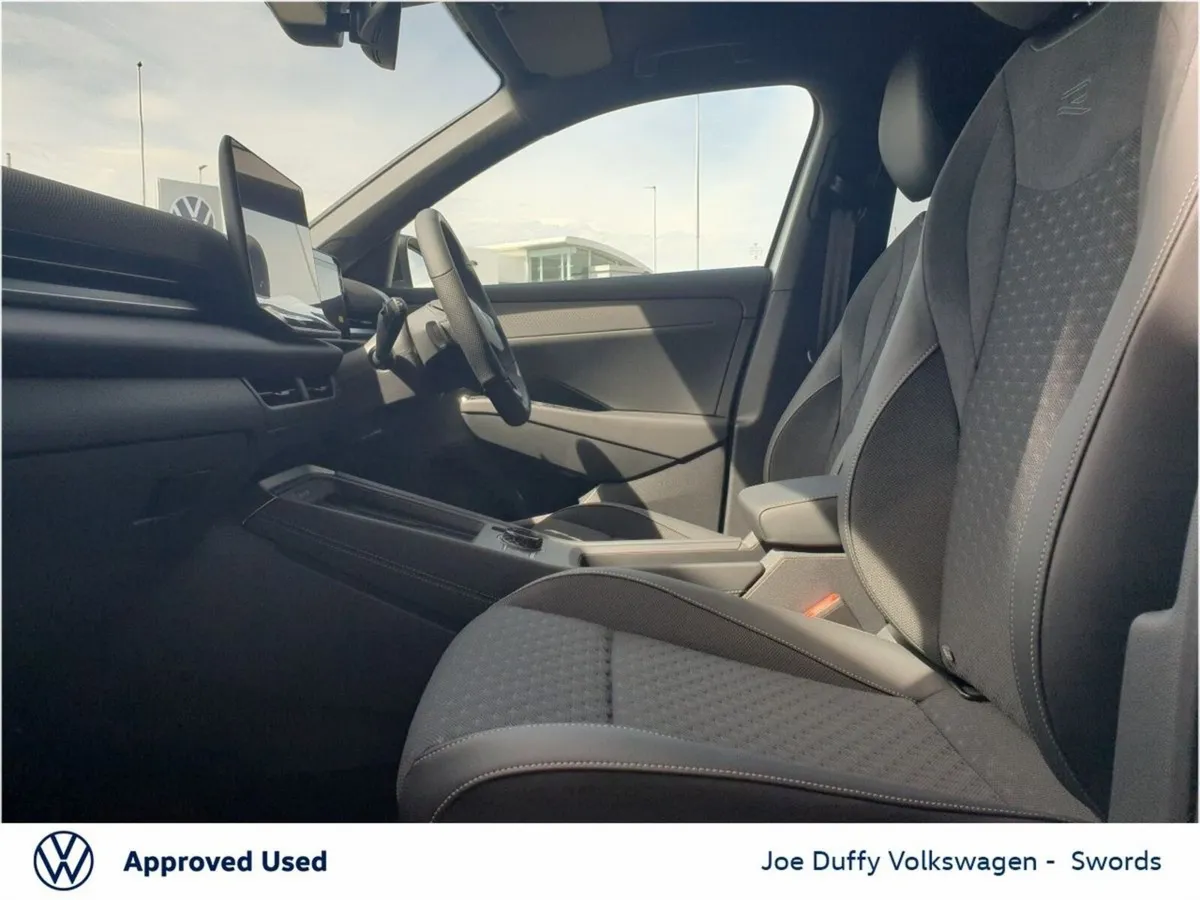 Volkswagen T-Roc SUV, Petrol, 2026, White