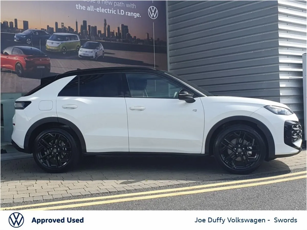 Volkswagen T-Roc SUV, Petrol, 2026, White